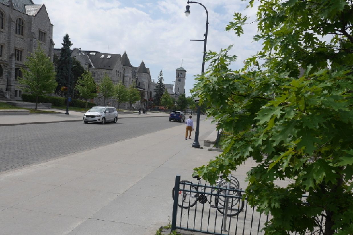 Street view of University Avenue, looking south towards Stuart St.