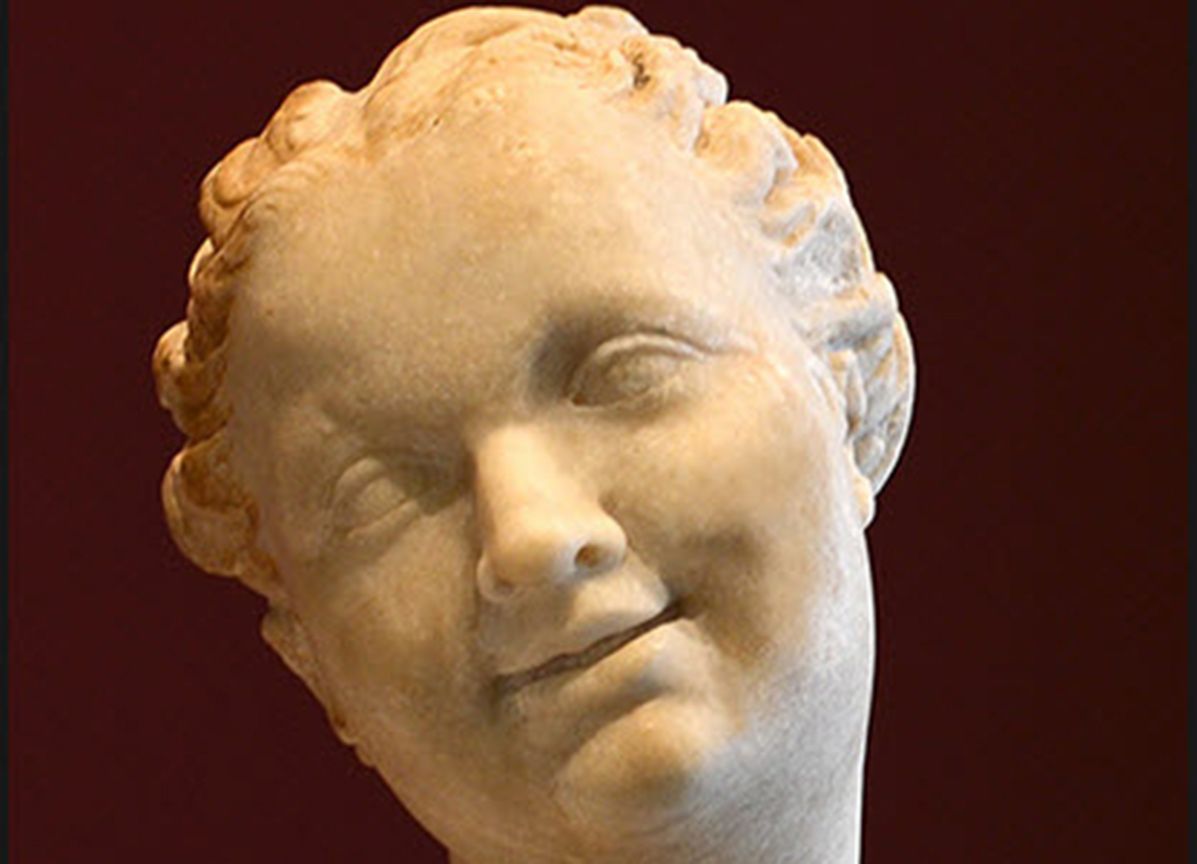Picture of a sculpture of a woman's head