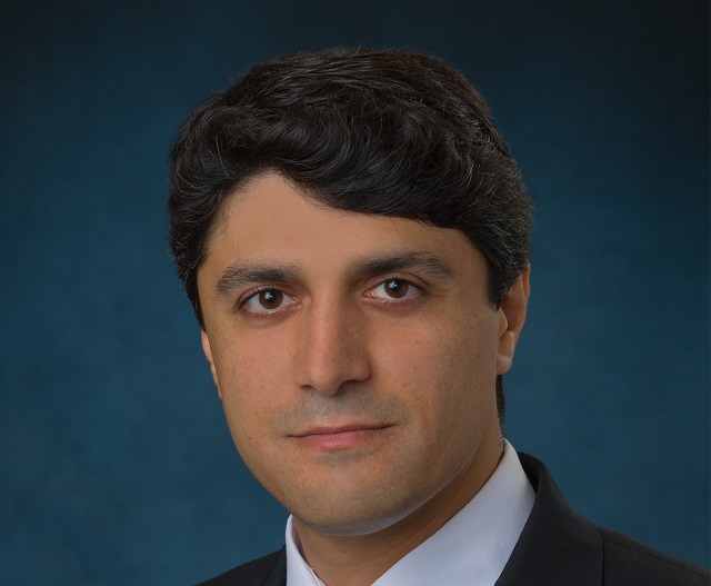 "Dr. Majid Pahlevani"
