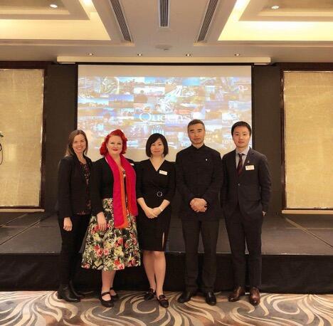 QUeen's employees at a recrutiment event 