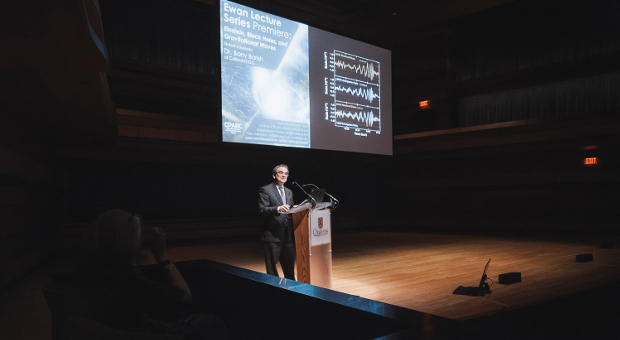 Tom Harris, Vice-Principal of the Office of Advancement addresses the attendees.