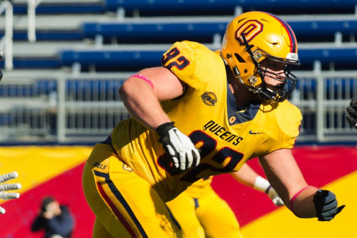 Gael football player at Richardson Stadium