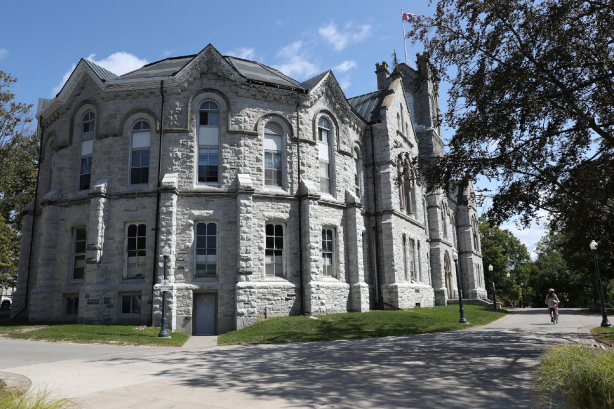 Theological Hall at Queen's University