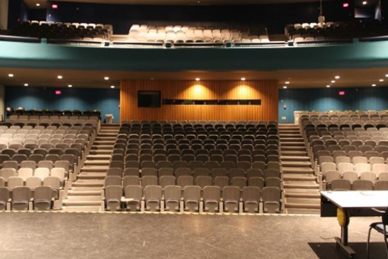 Duncan McArthur Auditorium