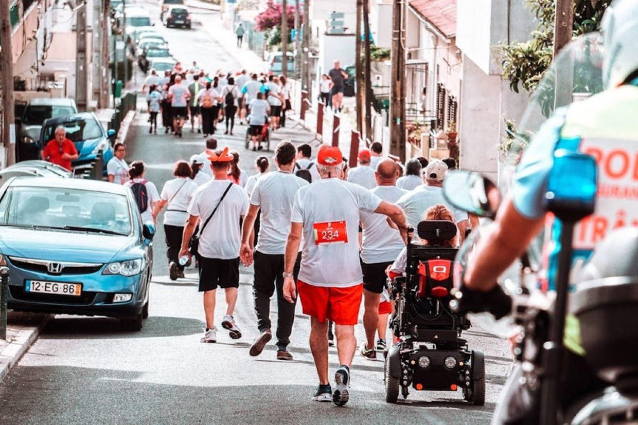 A group of people participating in a run