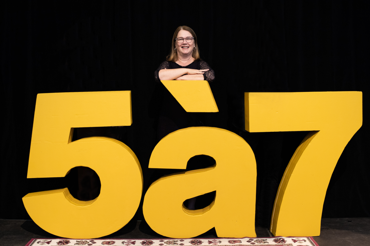 Jane Philpott with numbers 5 and 7