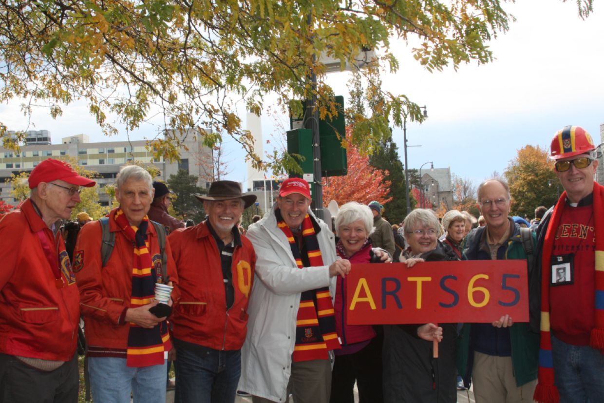 Arts'65 Alumni smiling at the camera