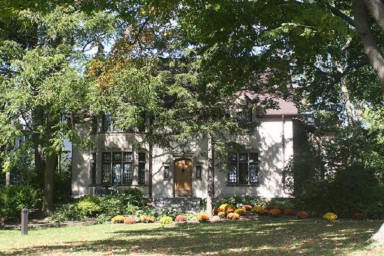 [The University Club Building in fall]