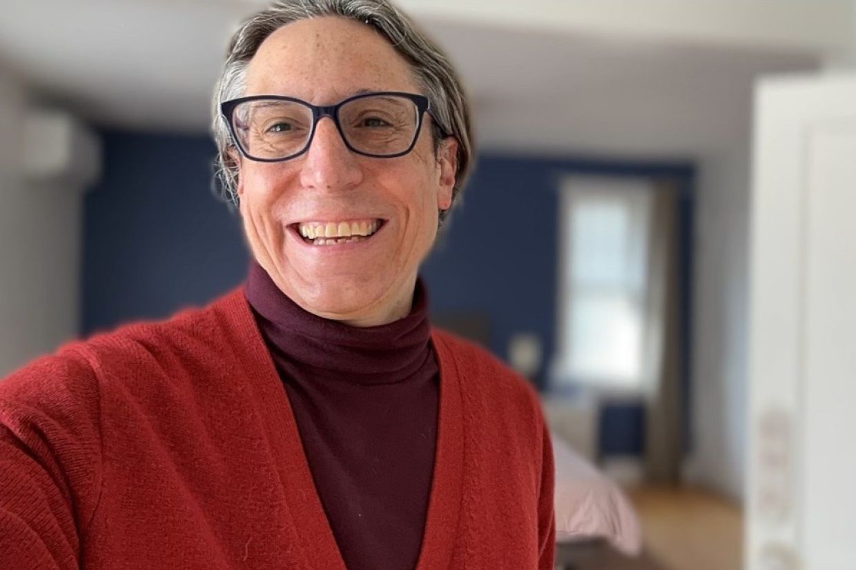 Dr. Santiago Perez Patrigeon.