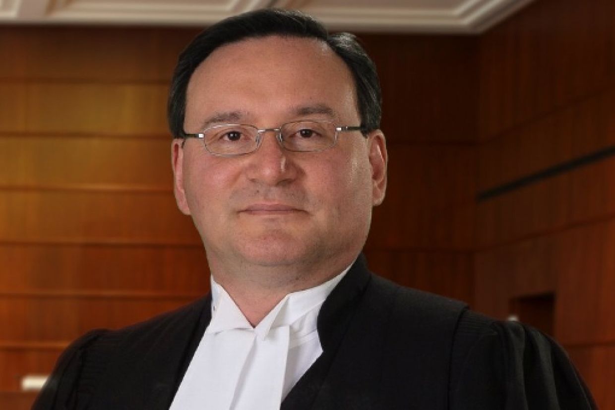 Wayne Garnons-Williams, Law'90