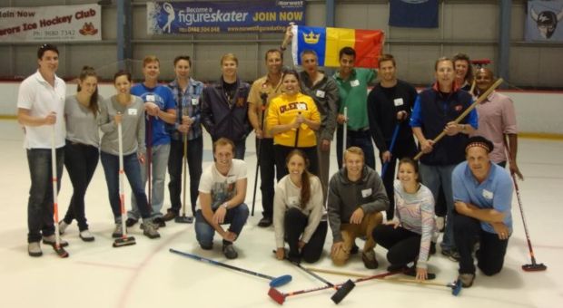 Alumni curling in Sydeny