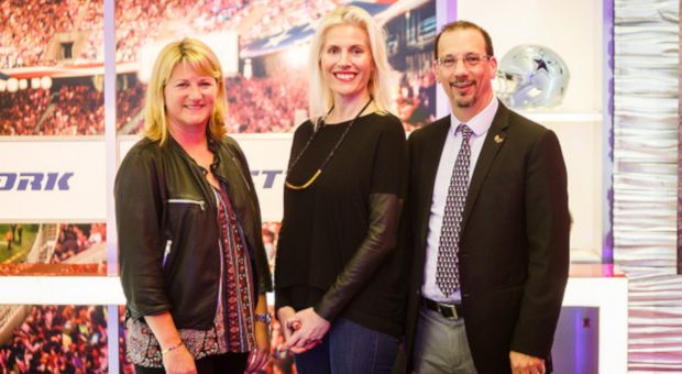 Alumni at event