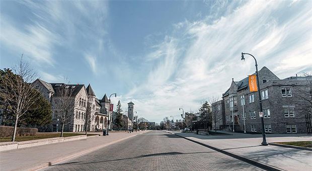Queen's buildings along University Avenue