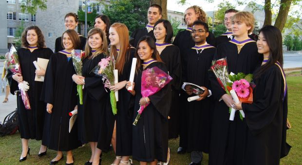 Charlotte Blinston & other Cmp12 grads at convocation