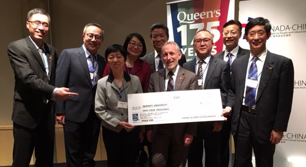 Queen's Alumni gather in China