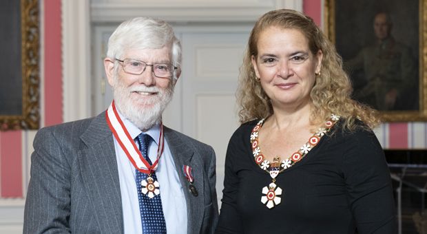 Kerry Rowe with Julie Payette