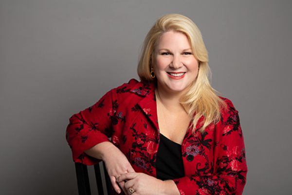 Laura Tamblyn Watts, Artsci’94