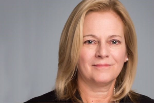 Anne-Marie Hourigan, Law'84