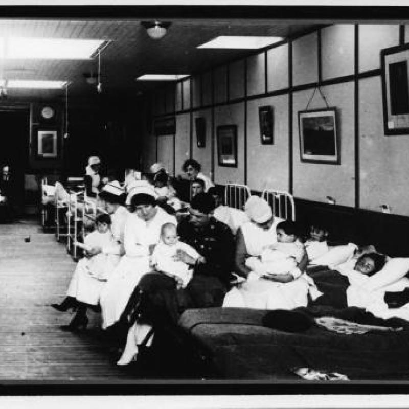 Caring for influenza patients at the Great War Veterans' Association Emergency Hospital on Princess Street. 