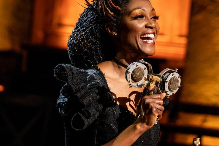 Jewelle Blackman performing on broadway in Hadestown