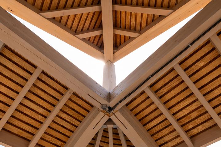 A closeup photo of the ceiling woodwork on the Indigenous Gathering Space.