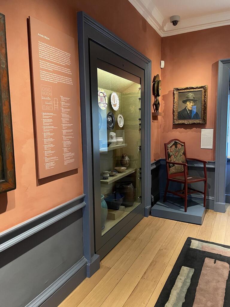 Omega Workshops gallery, Courtauld Gallery. Photo: Allison Morehead.