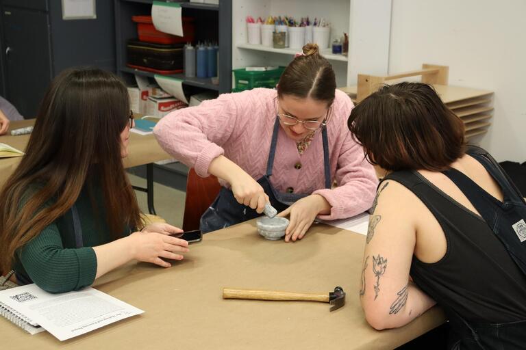 Art Conservation and Art History graduate students in a hands-on workshop led by Pamela H. Smith, March 3, 2023.