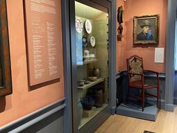 Omega Workshops gallery, Courtauld Gallery. Photo: Allison Morehead.