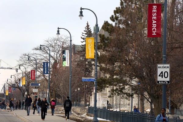 With the campaign messaging and call-to-action featured prominently on the University Ave. pole pennants, the Queen’s community and visitors to campus will be encouraged to Discover Research@Queen’s.