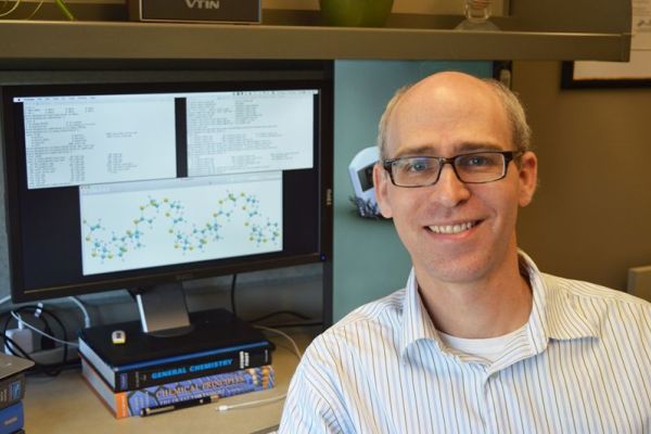 Nicholas Mosey named Associate Dean Global Engagement