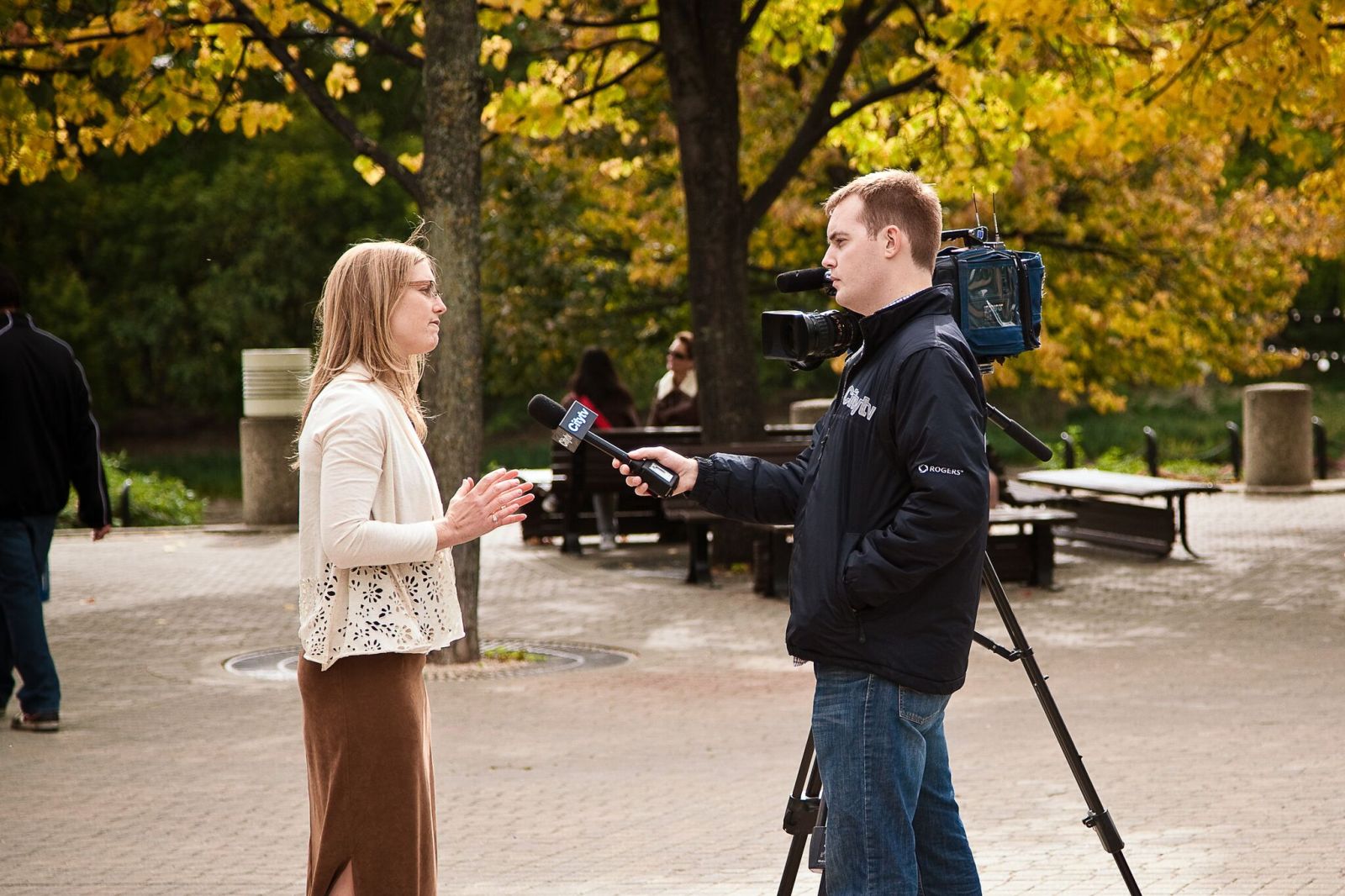 Diane Orihel speaking take a reporter
