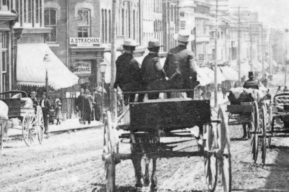 View looking east down Princess Street, in downtown Kingston, 1890. (Queen’s University Archives)