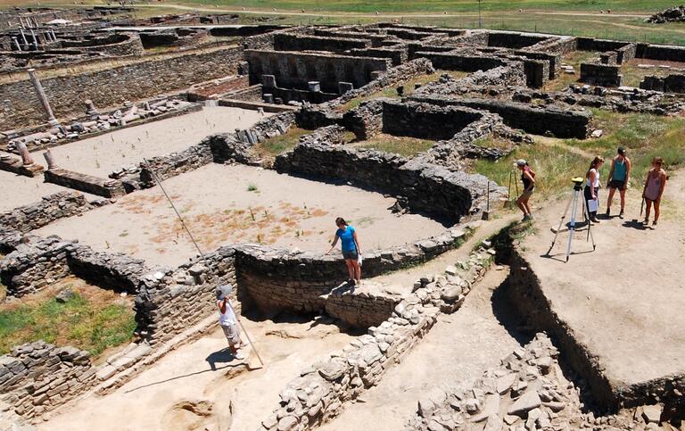Overhead view of Stobi excavation site.