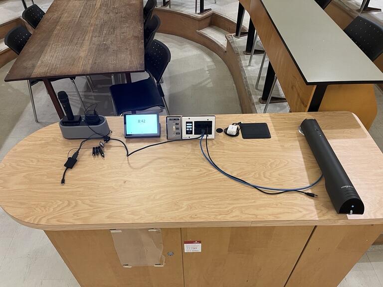 Top-down view of the podium. This podium is not movable or height adjustable. This podium is not accessible.