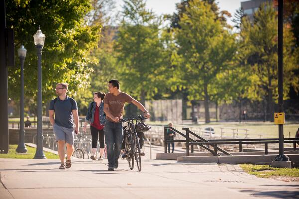 Students walking up University Avenue