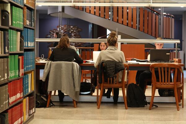 Students studying at Stauffer Library