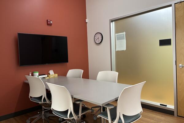 Image of boardroom with table and chairs