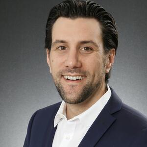 Photograph of Curdin Derungs