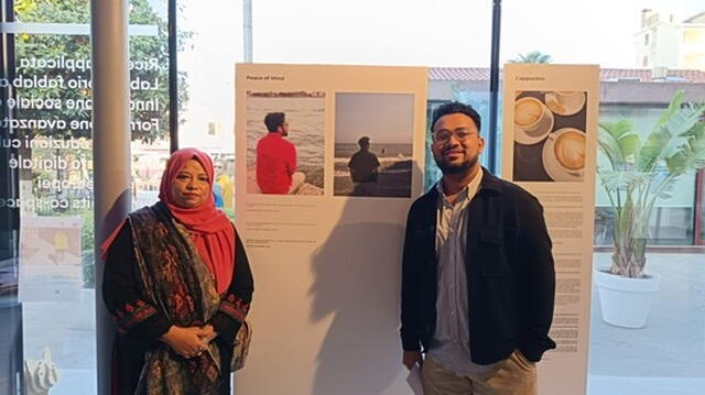 Exhibition participant with his mother