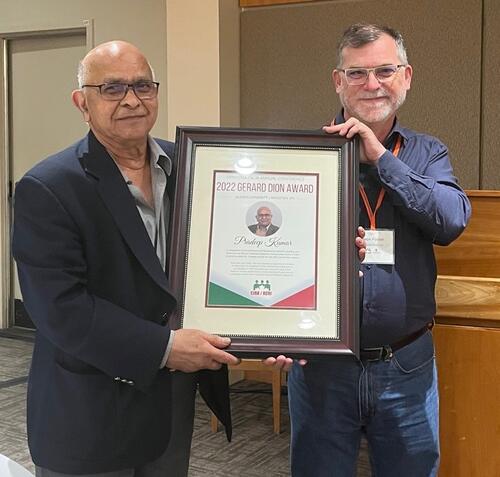 Pradeep Kumar recieving award