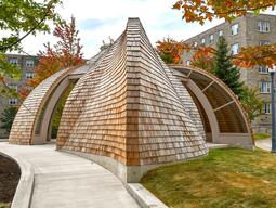 [side view of the gathering space]