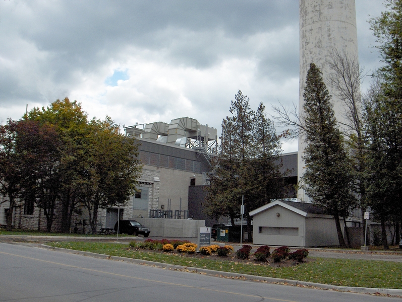 [photo of Central Heating Plant]