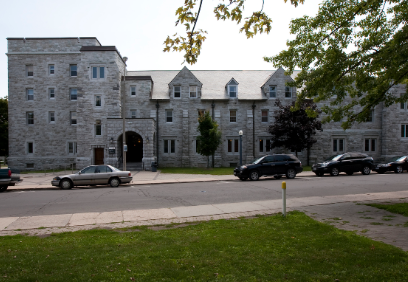 Front of Ban Righ