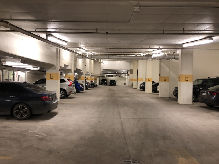 Queen's Centre Parking Garage