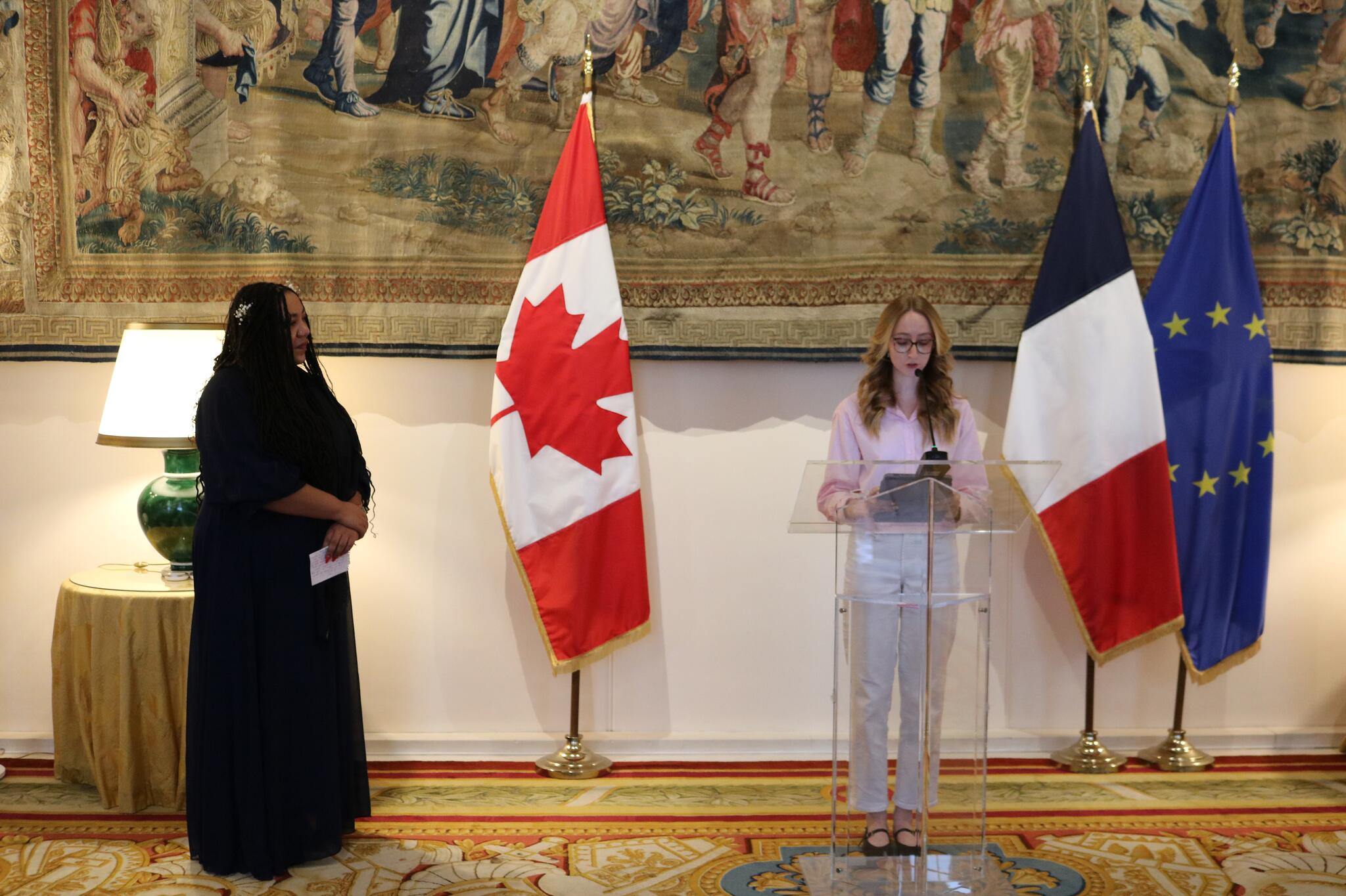 pic of Cassandra at Goncourt