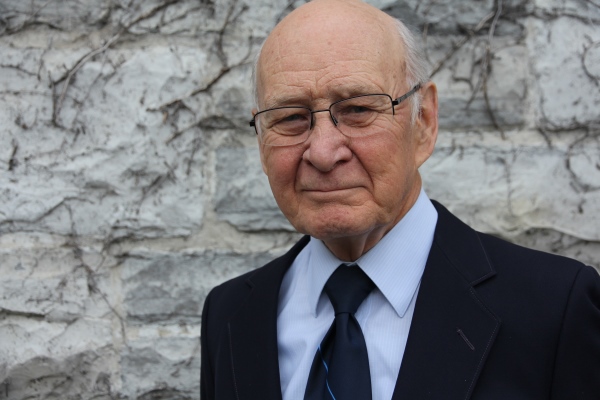 Queen's professor emeritus inducted into Canadian Medical Hall of Fame