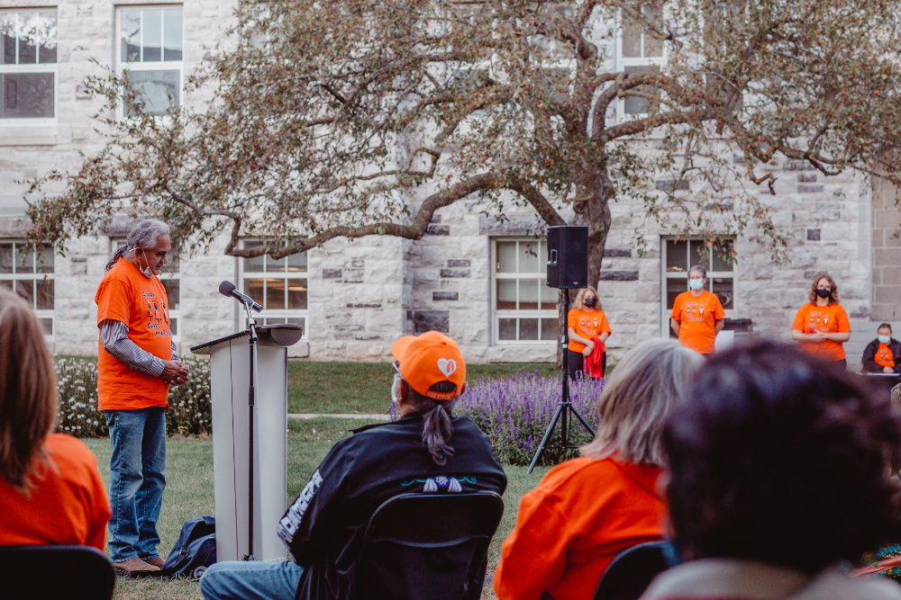 Knowledge Keepr and Cultural advisor Te howis kwûnt (Allen Doxtator).