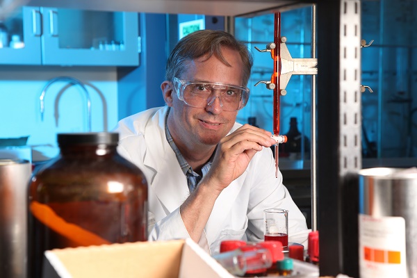 Phil Jessop in his lab in Chernoff Hall. (Photo by Bernard Clark)