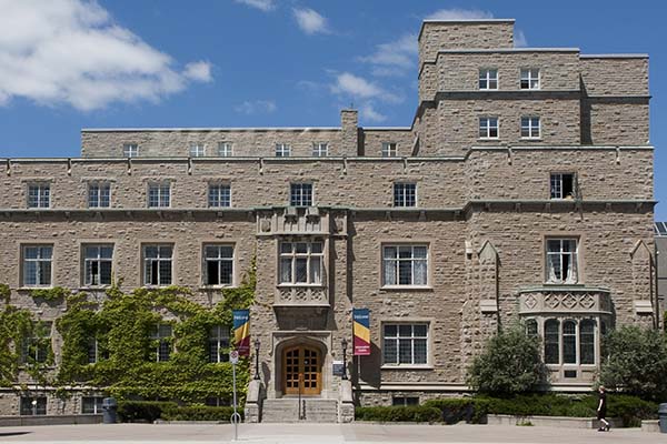 Queen's University's John Deutsch University Centre (JDUC)