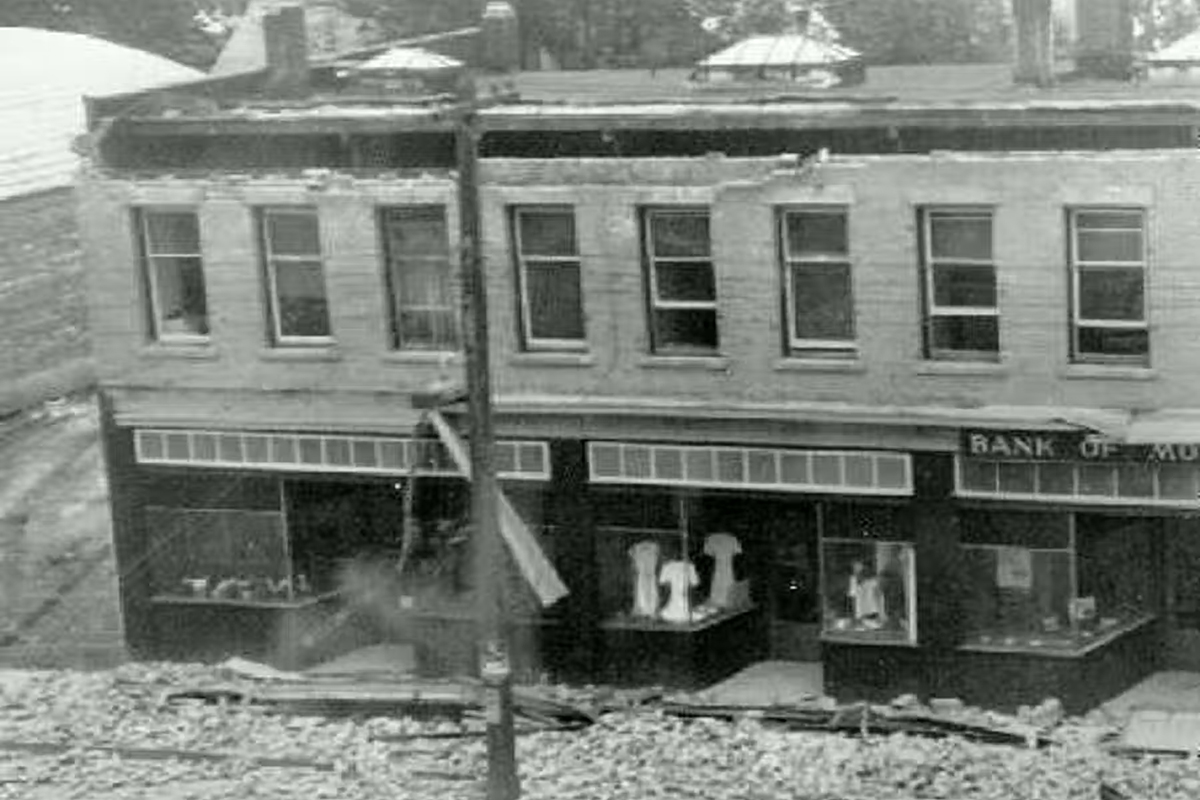Vancouver Island’s historic earthquake was a 7.3 magnitude event that occurred at 10:13 a.m. on June 23, 1946. It damaged buildings in nearby communities, including the Bank of Montreal in Port Alberni.